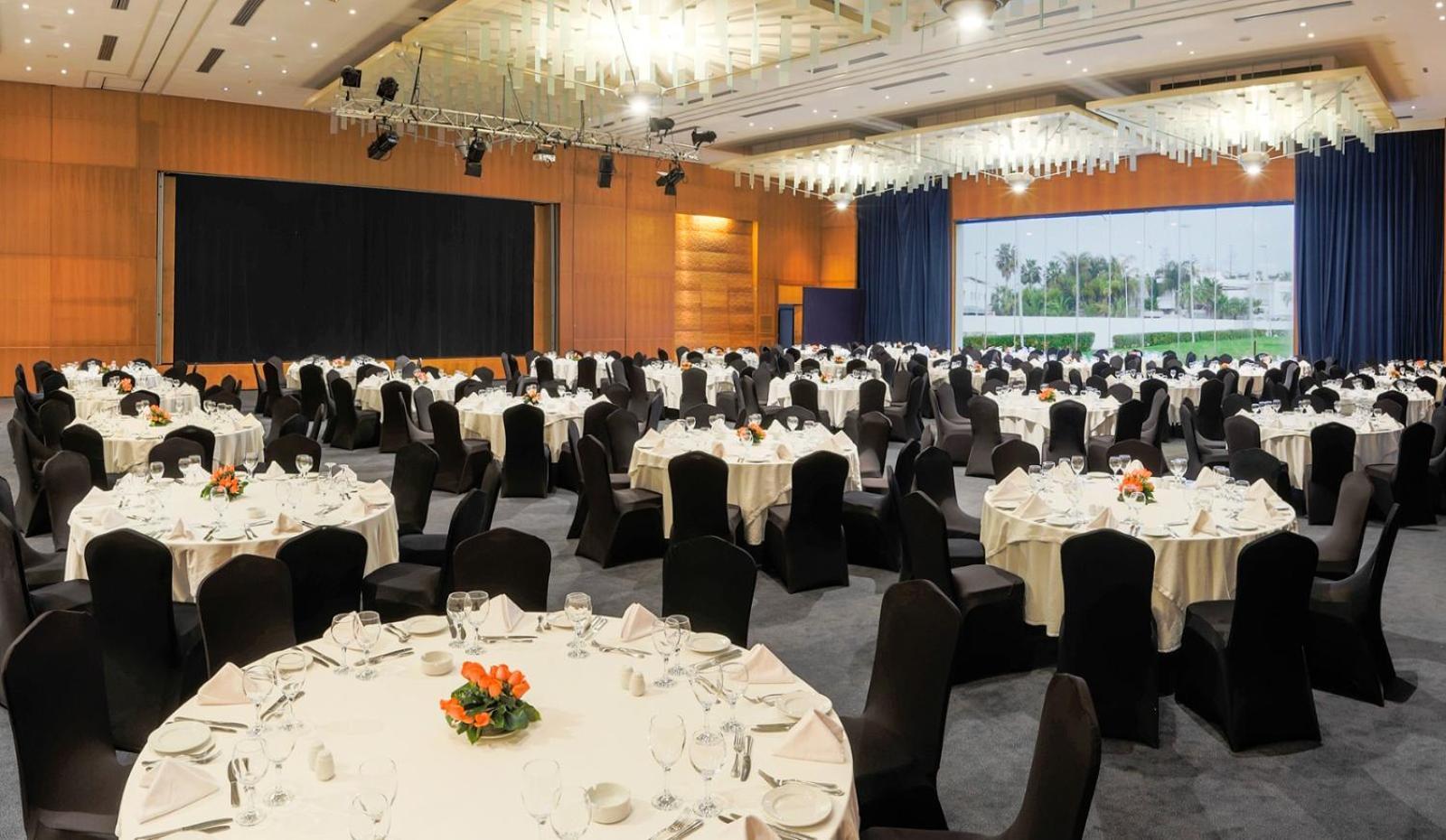 סקיראת L' Amphitrite Palace Beach Resort & Spa מראה חיצוני תמונה