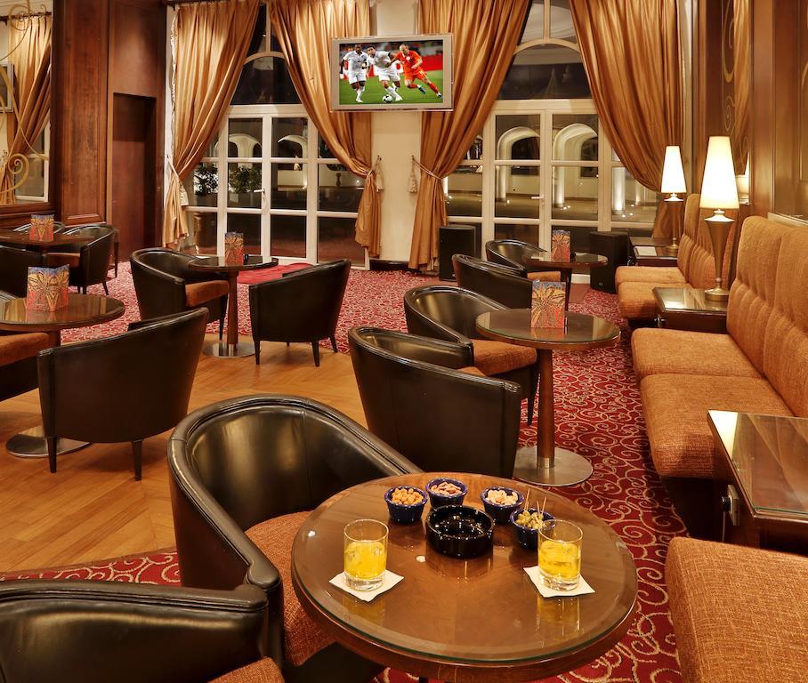 סקיראת L' Amphitrite Palace Beach Resort & Spa מראה חיצוני תמונה